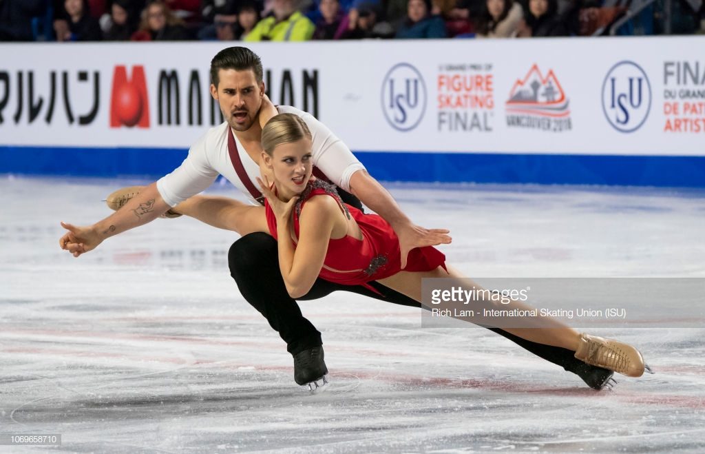 Madison Hubbell and Zachary Donohue perform their rhythm dance at the 2018 Grand Prix Final.